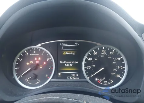 2018 Nissan Sentra S z USA, uszkodzony, nr VIN 3N1AB7AP8JY277069